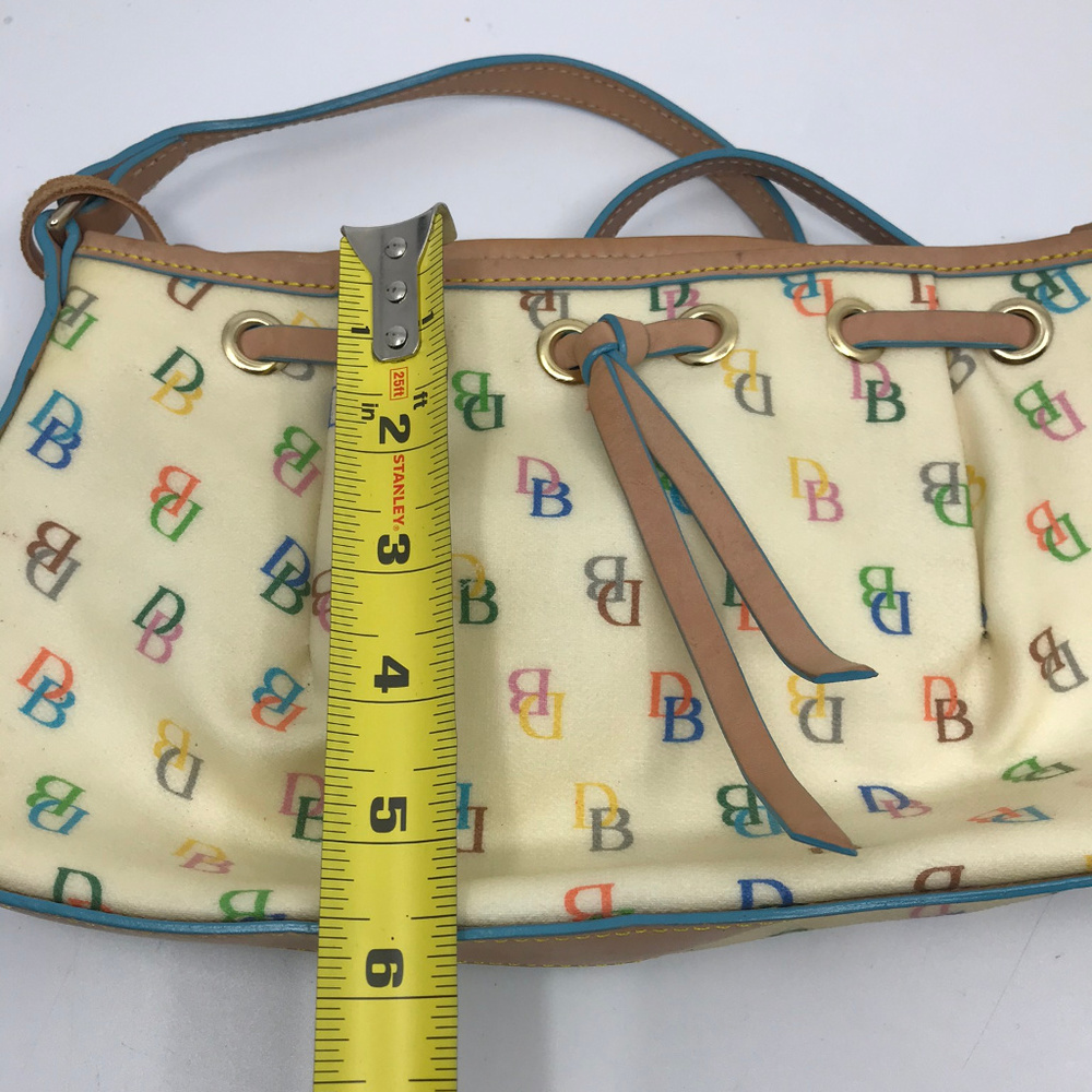Dooney & Bourke Cream Small Purse - Picture 3 of 8